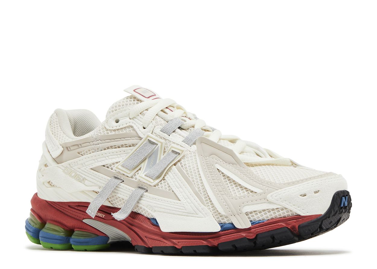 New Balance 1906A Sea Salt Astro Dust