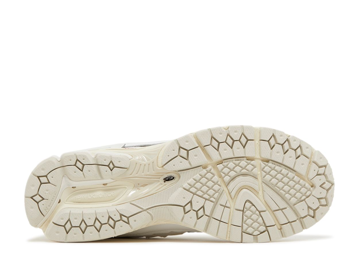 New Balance 1906D Protection Pack White