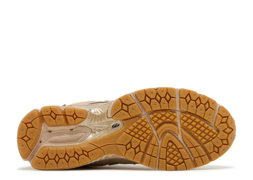 New Balance 1906R Cordura Desert Tan