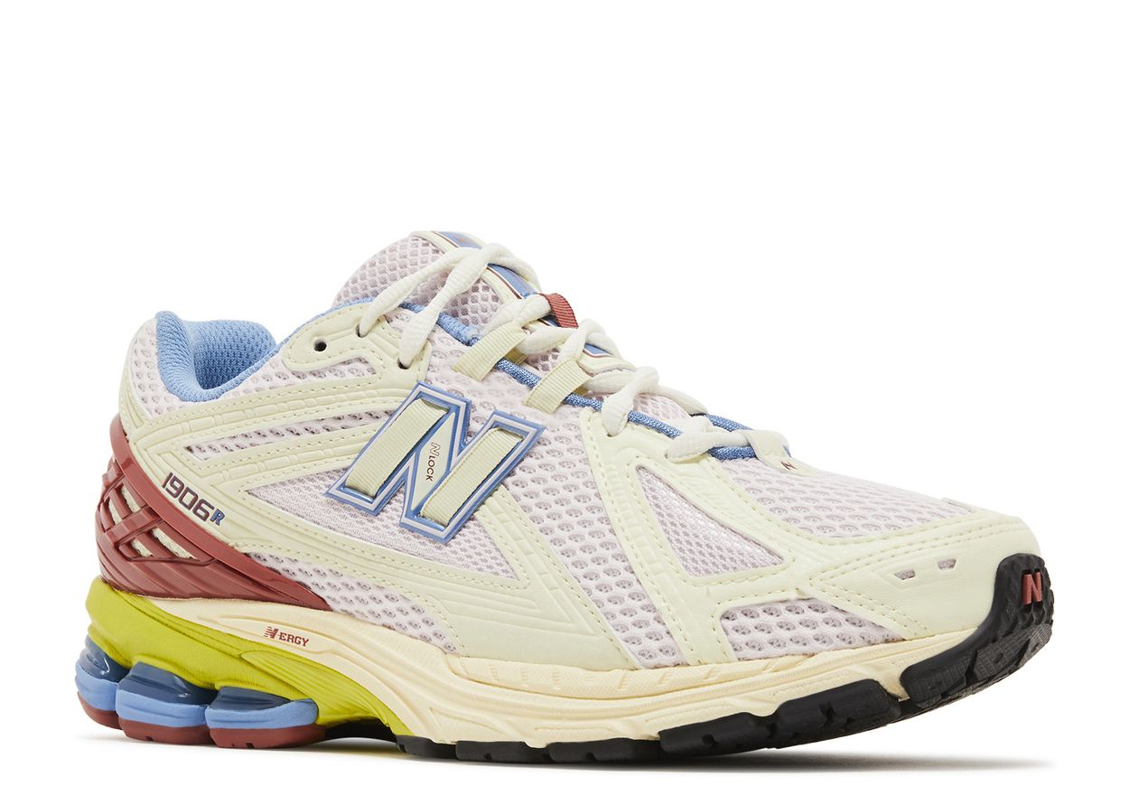 New Balance 1906R Dawn Glow Tamarind