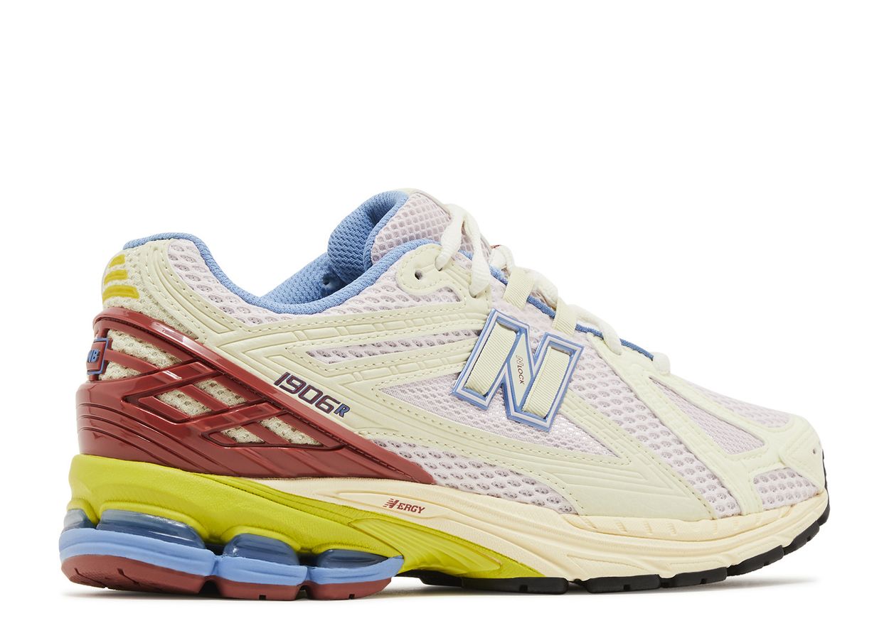 New Balance 1906R Dawn Glow Tamarind