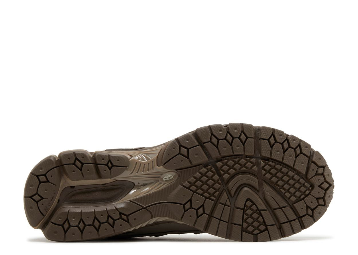 New Balance 1906R Driftwood Dark Mushroom