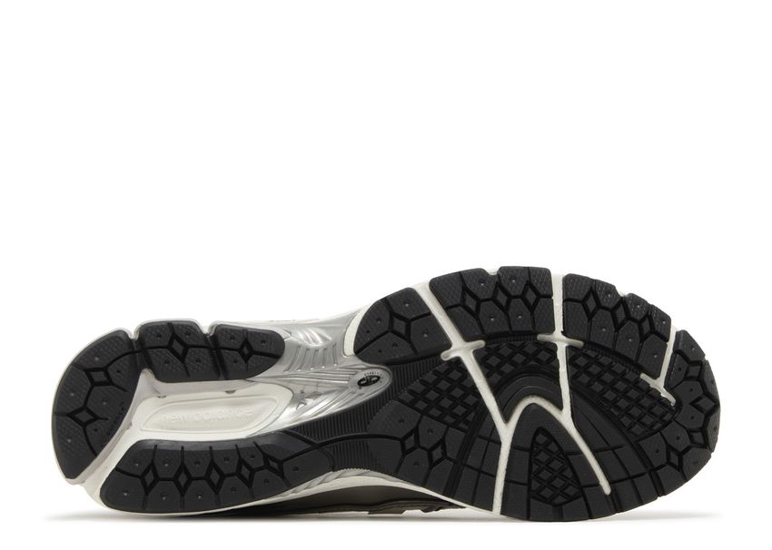 New Balance 1906R Silver Black