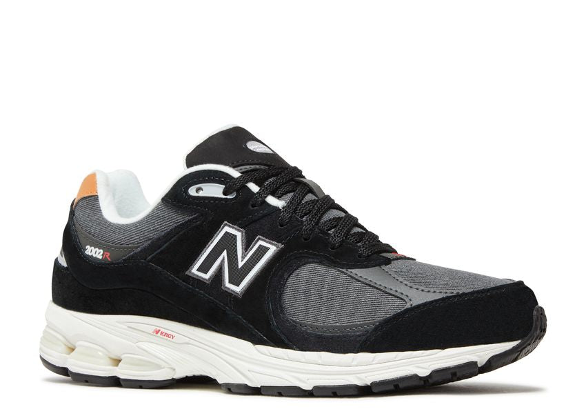 New Balance 2002R Black Sepia