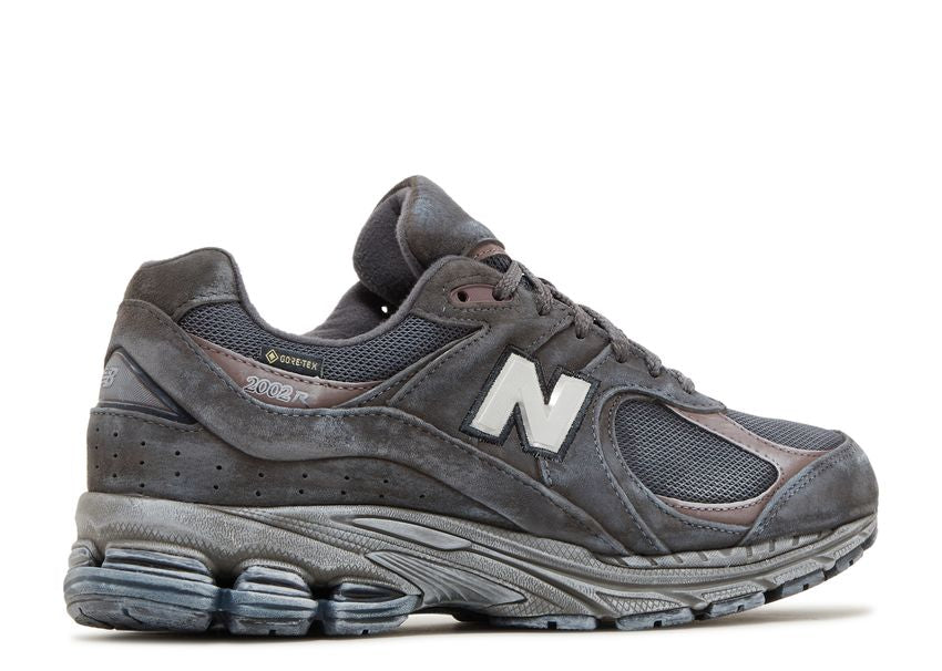 New Balance 2002R Gore-Tex Magnet Mood Indigo