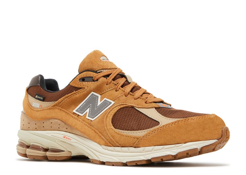 New Balance 2002R Gore-Tex Tobacco