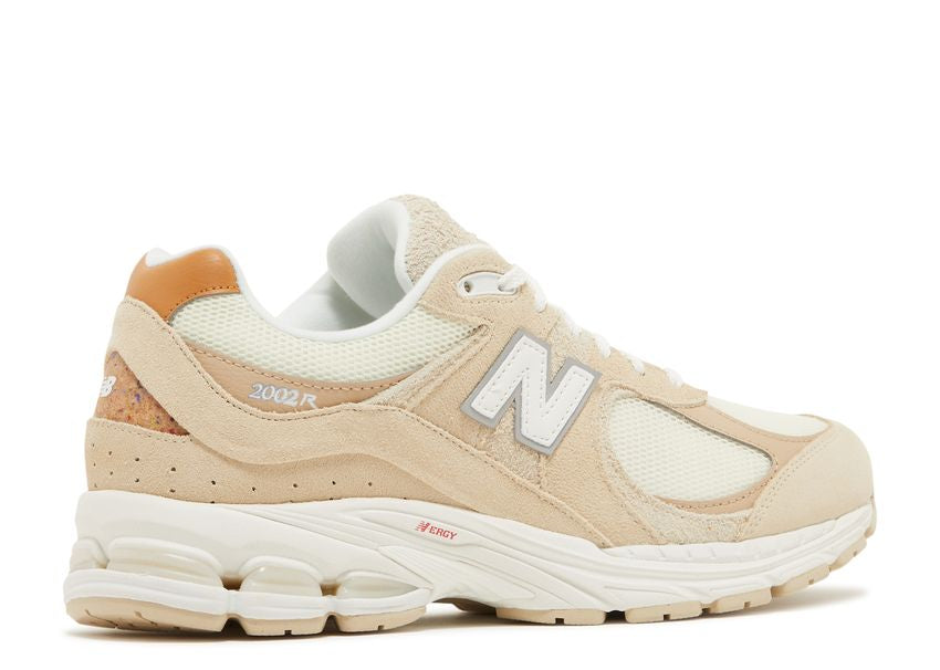 New Balance 2002R Sandstone