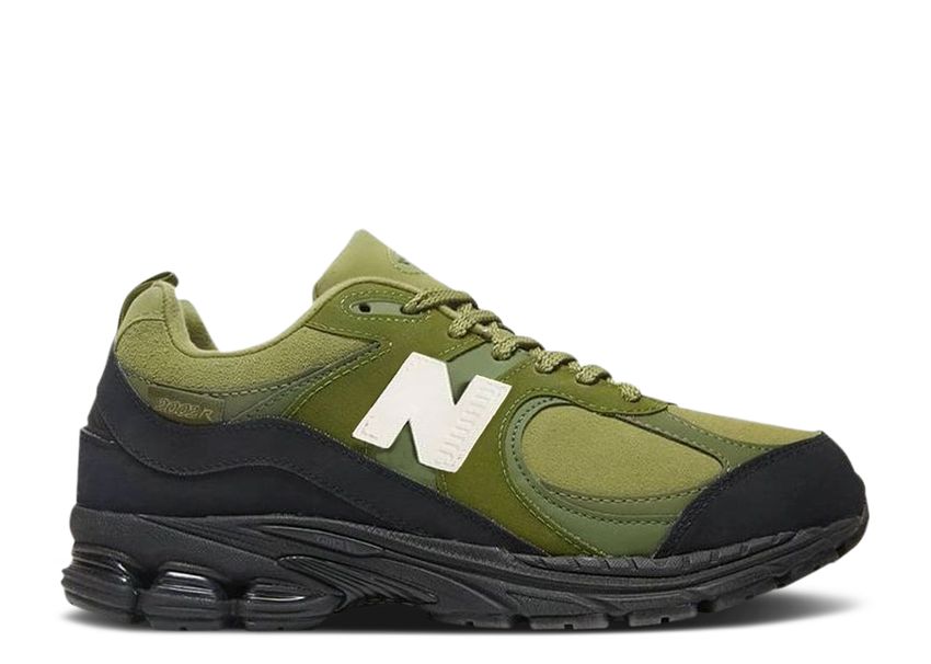 New Balance 2002R The Basement Moss Green