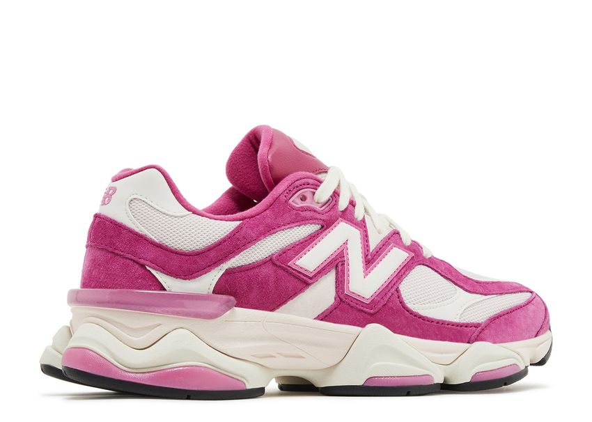 New Balance 9060 Fuchsia Pink